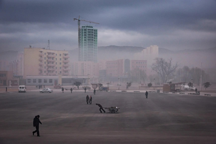 Một quảng trường công cộng ở Rason, Bắc Triều Tiên vào năm 2017. Ảnh: Getty. Một quảng trường công cộng ở Rason, Bắc Triều Tiên vào năm 2017. Ảnh: Getty.