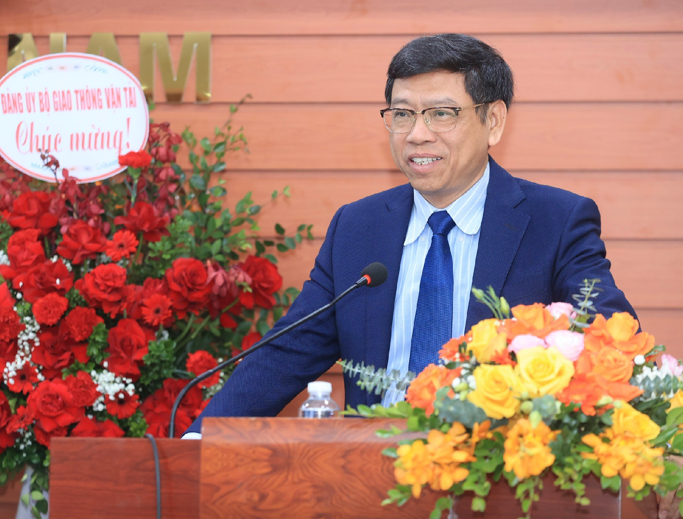 Thứ trưởng Bộ Xây dựng Nguyễn Xuân Sang. Ảnh: Báo Giao thông. Thứ trưởng Bộ Xây dựng Nguyễn Xuân Sang. Ảnh: Báo Giao thông.