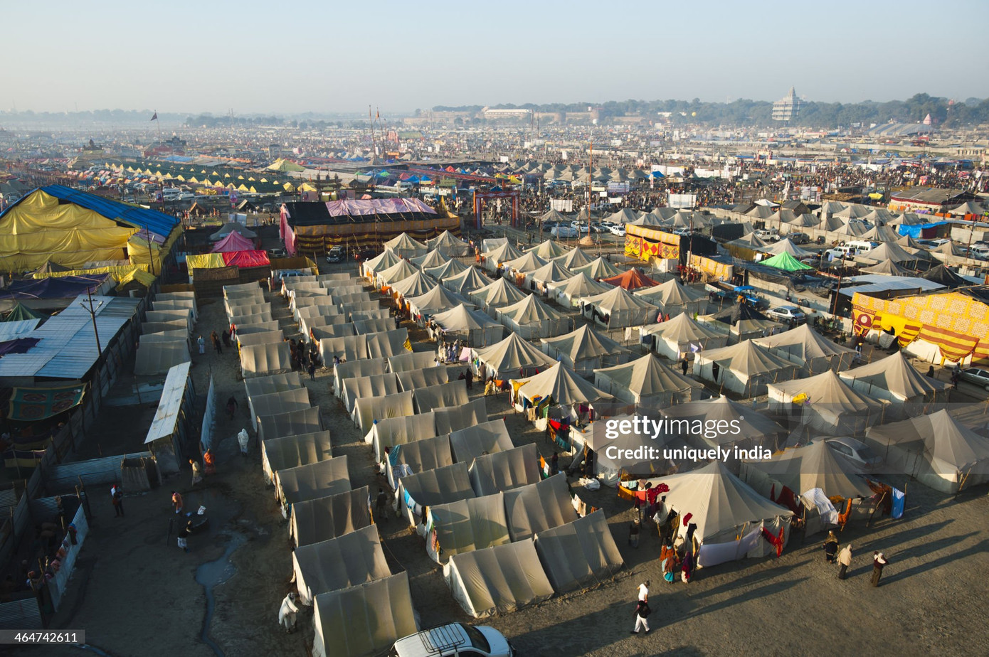 Khoảng 150.000 lều đã được dựng lên để cung cấp chỗ ở. Gần 83 dự án gấp rút hoàn thành với chi phí 160 triệu USD cho sự kiện này. Ảnh: Getty. Khoảng 150.000 lều đã được dựng lên để cung cấp chỗ ở. Gần 83 dự án gấp rút hoàn thành với chi phí 160 triệu USD cho sự kiện này. Ảnh: Getty.