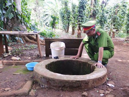  Giếng nước, nơi ông Trúc nhảy xuống