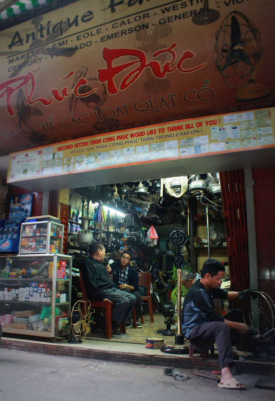 Tận thấy kho quạt cổ quý giá của ‘thần gió’ Hà thành ảnh 3