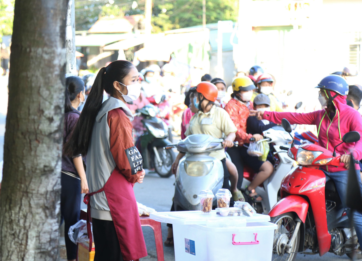 Từ lúc bắt đầu làm thêm đến nay, Kiều chỉ nghỉ đúng 1 buổi bán do hôm đó có lịch học sớm.