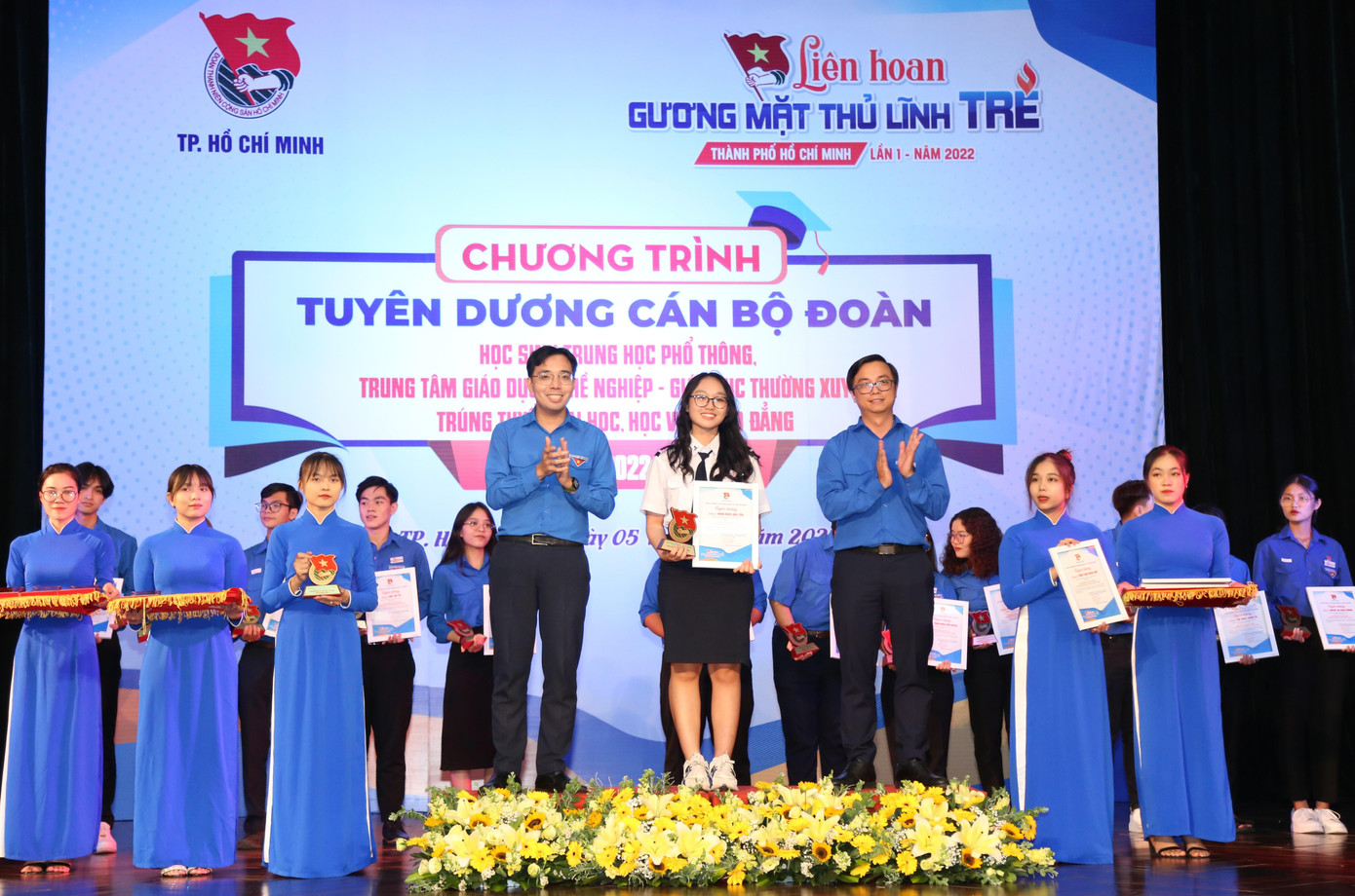 Các bạn đã rất nỗ lực để bước vào chặng đường học tập mới.