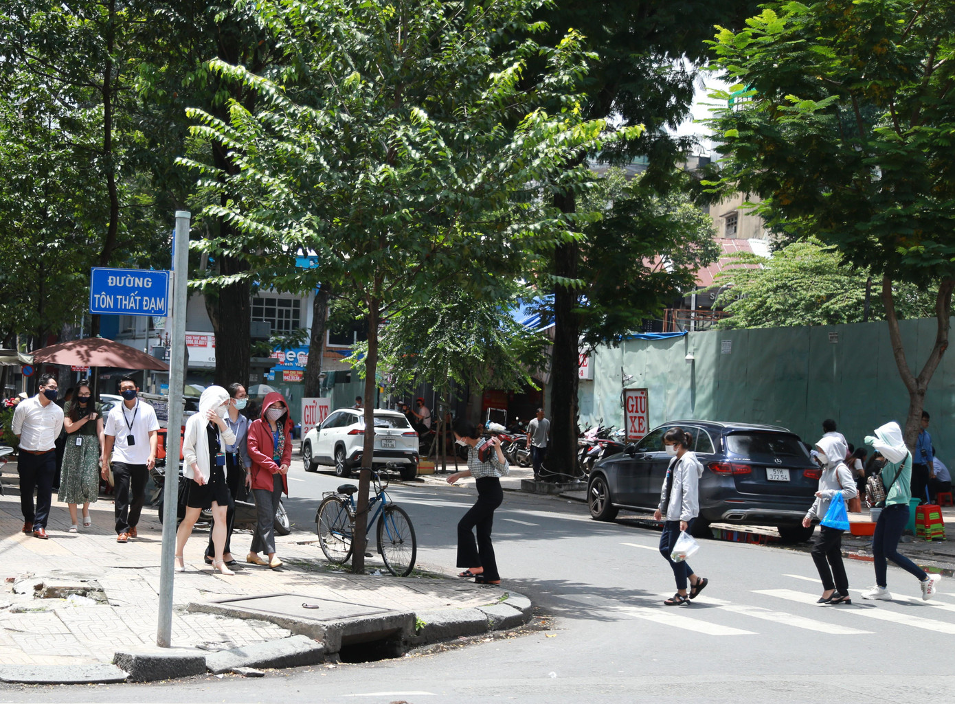 Đến năm 2025, TPHCM mở rộng phạm vi tuyến phố đi bộ khu vực trung tâm vào các ngày cuối tuần tại đường Hàm Nghi (từ Tôn Đức Thắng đến vòng xoay Quách Thị Trang).