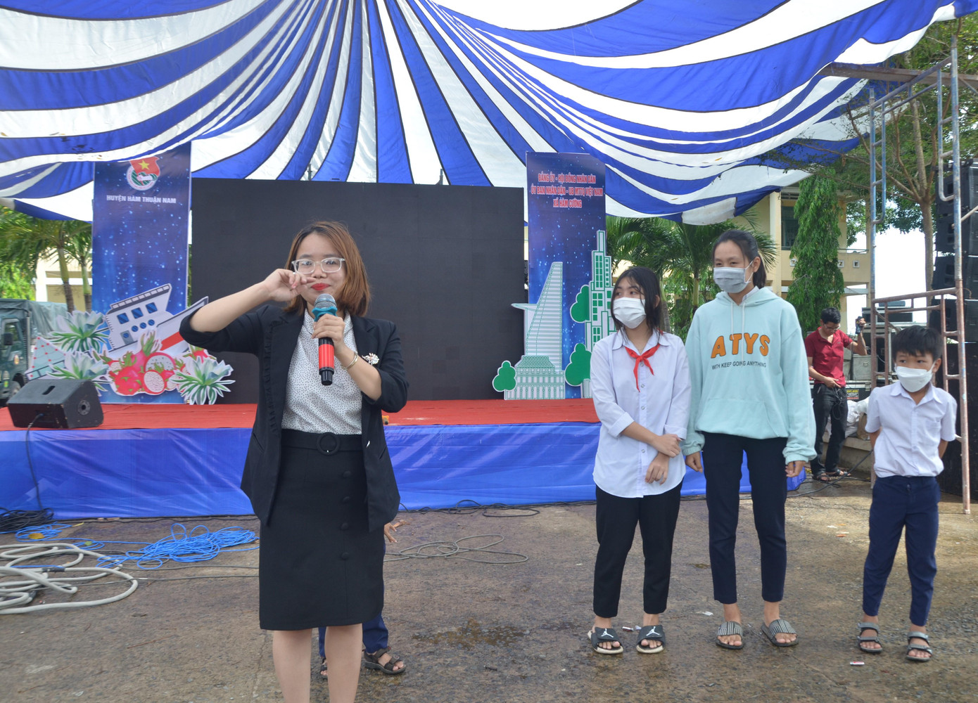 Tư vấn kỹ năng phòng chống xâm hại trẻ em.