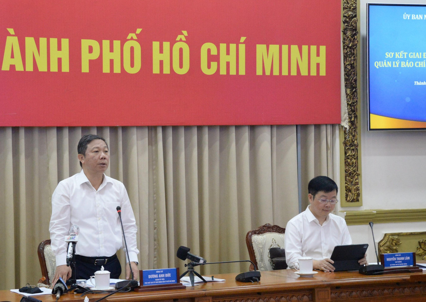 Phó Chủ tịch UBND TPHCM Dương Anh Đức phát biểu tại hội nghị.