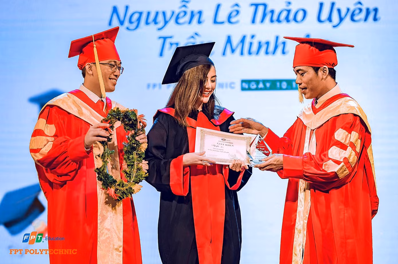 Thảo Uyên tốt nghiệp Thủ khoa Trường Cao đẳng FPT Polytechnic năm 2020 Thảo Uyên tốt nghiệp Thủ khoa Trường Cao đẳng FPT Polytechnic năm 2020