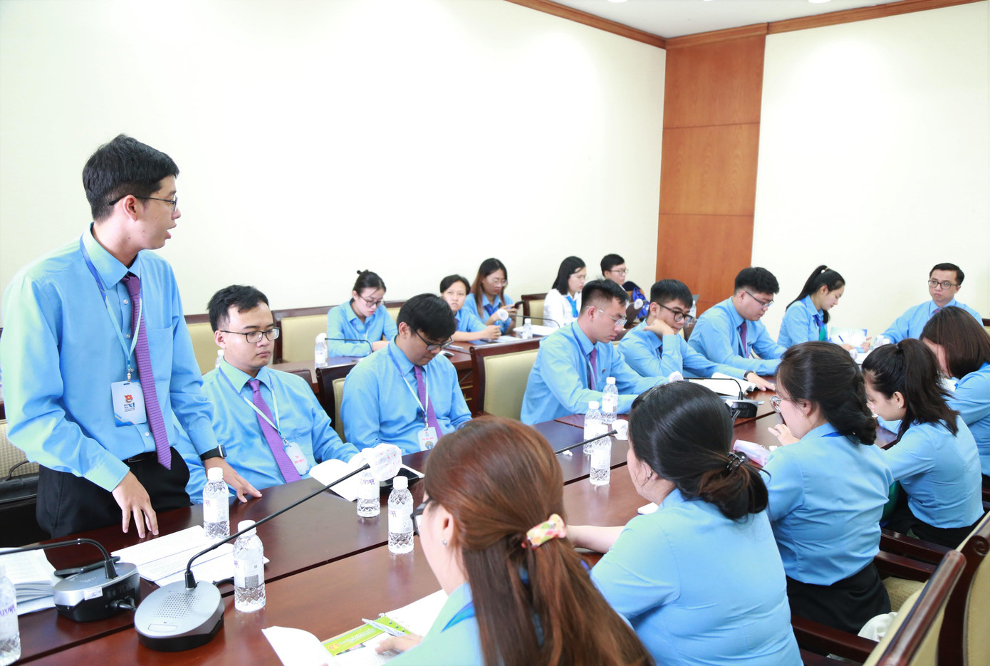 Đại biểu thảo luận sôi nổi để góp thêm các giải pháp triển khai chương trình hành động của Đoàn trong nhiệm kỳ mới. Đại biểu thảo luận sôi nổi để góp thêm các giải pháp triển khai chương trình hành động của Đoàn trong nhiệm kỳ mới.