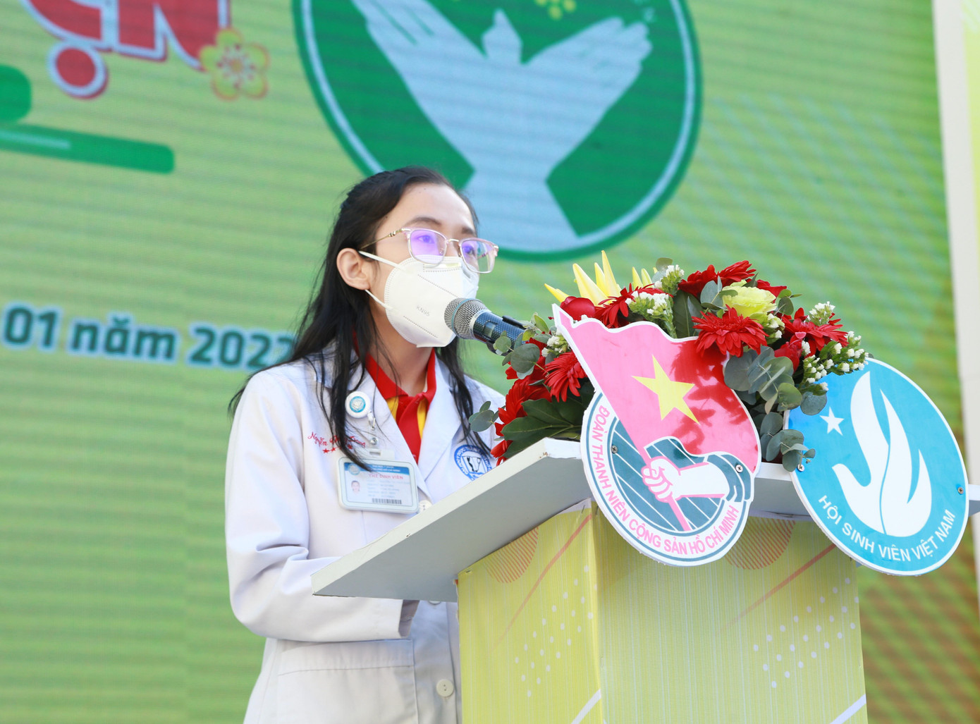 Xuân tình nguyện mang hơi ấm sẻ chia với bệnh nhân COVID-19 ảnh 2 Xuân tình nguyện mang hơi ấm sẻ chia với bệnh nhân COVID-19 ảnh 2