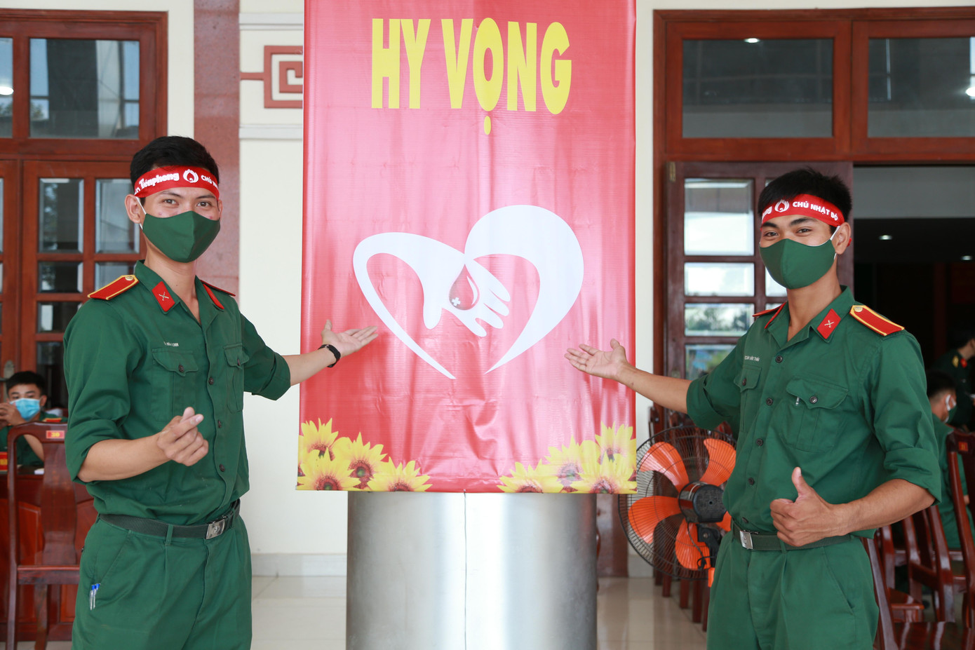 Cùng tham gia chia sẻ giọt máu với tinh thần &quot;Mỗi giọt máu cho đi, một cuộc đời ở lại&quot;