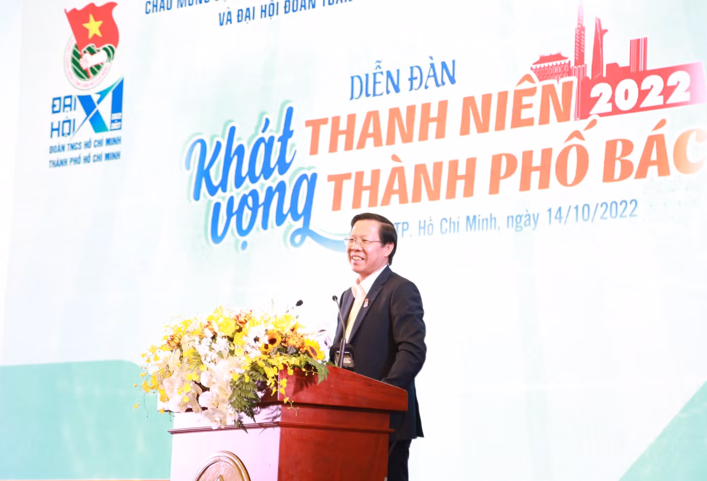 Chủ tịch UBND TPHCM Phan Văn Mãi chia sẻ với bạn trẻ trước thềm khai mạc Đại hội Đoàn.