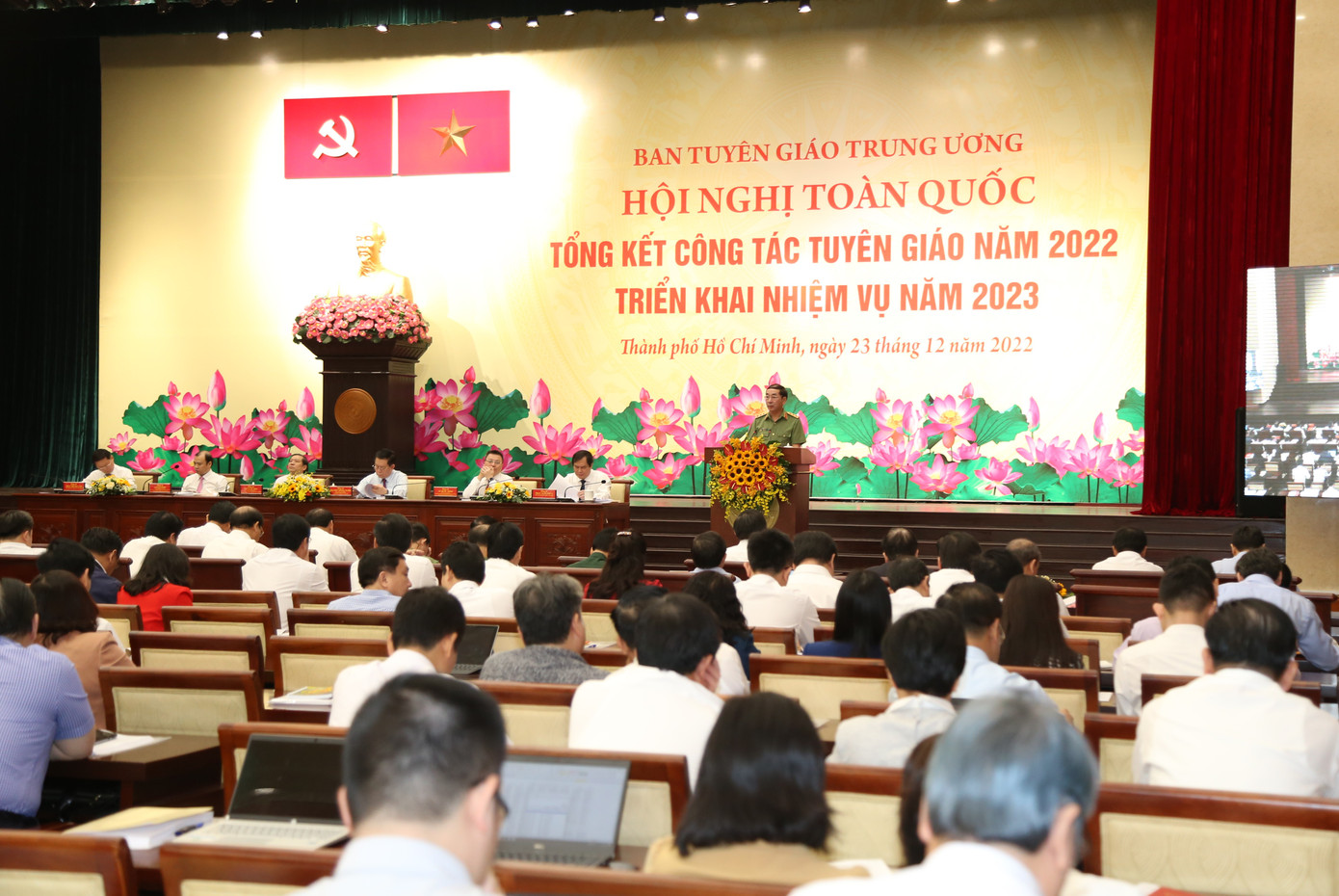 Quang cảnh hội nghị sáng 23/12.