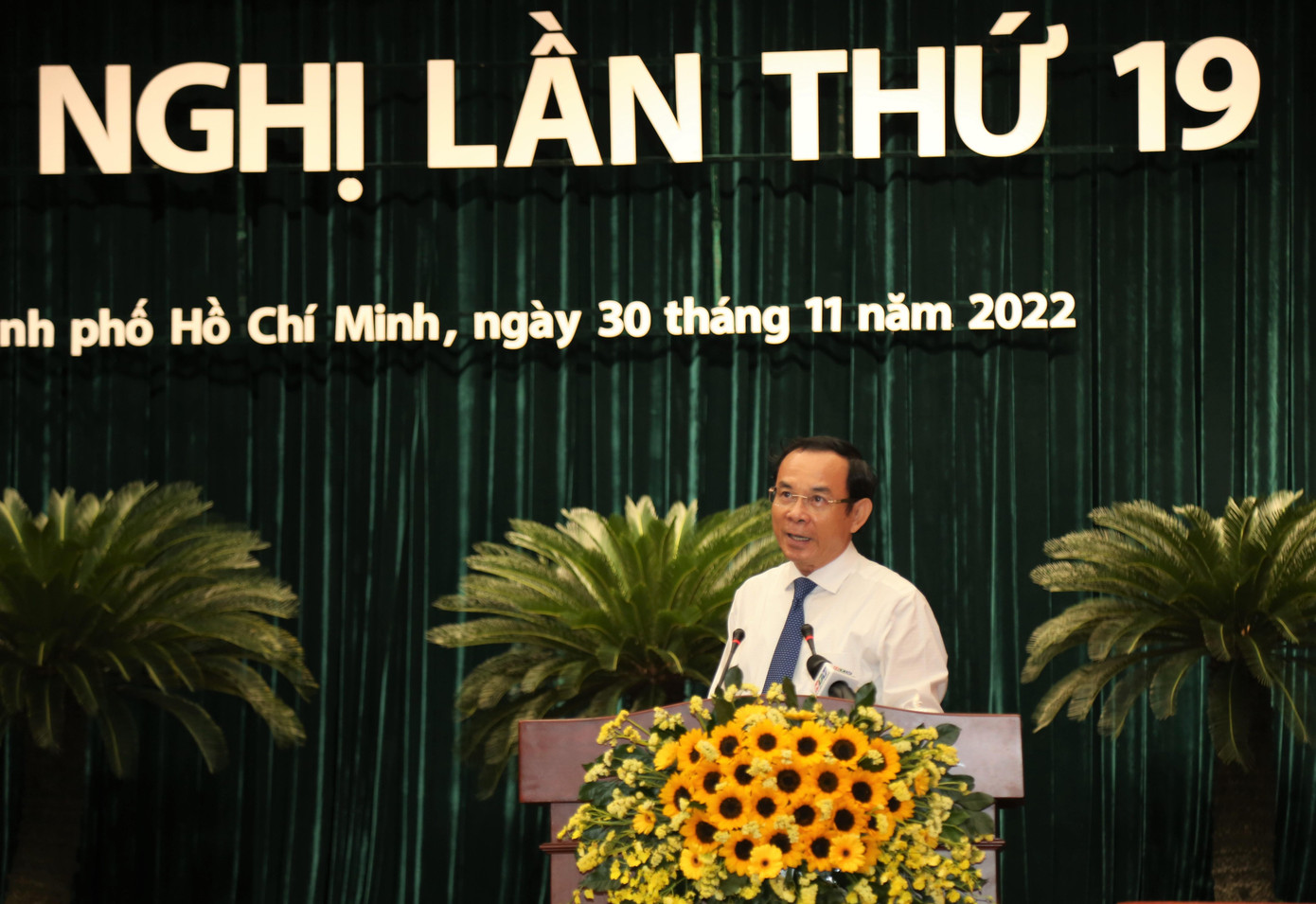 Bí thư Thành ủy TPHCM Nguyễn Văn Nên phát biểu khai mạc hội nghị. Ảnh: Ngô Tùng Bí thư Thành ủy TPHCM Nguyễn Văn Nên phát biểu khai mạc hội nghị. Ảnh: Ngô Tùng