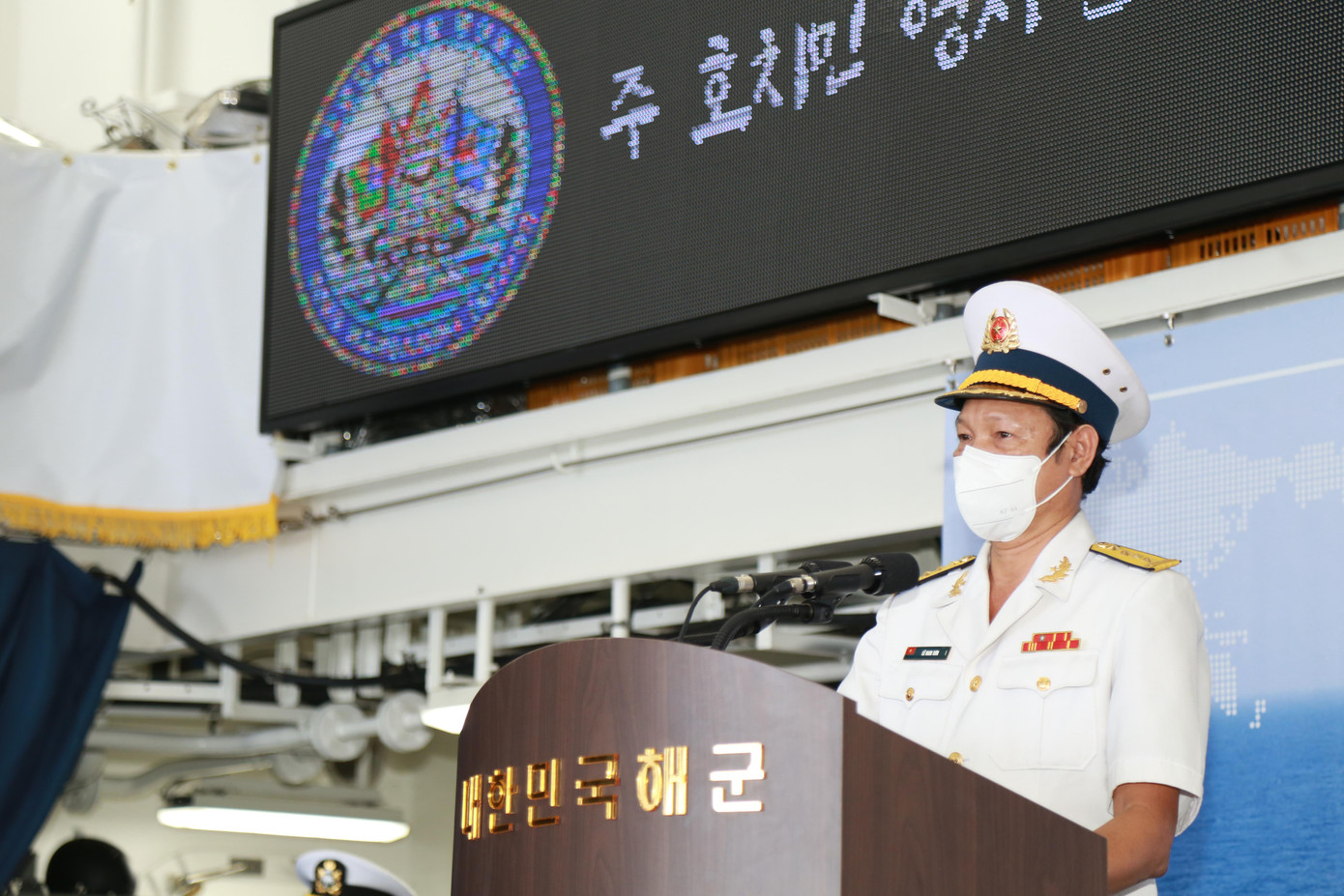 Đại tá Lê Nam Sơn bày tỏ niềm vui được đón đoàn đến thăm TPHCM.