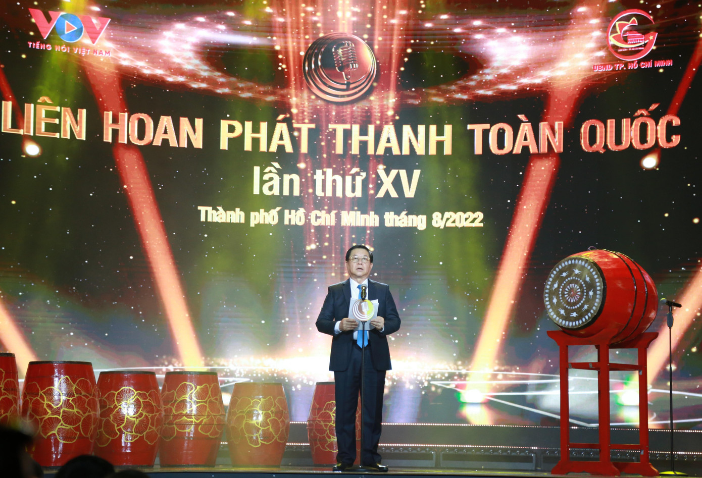 Ông Nguyễn Trọng Nghĩa, Bí thư Trung ương Đảng, Trưởng Ban Tuyên giáo Trung ương phát biểu tại lễ khai mạc. Ông Nguyễn Trọng Nghĩa, Bí thư Trung ương Đảng, Trưởng Ban Tuyên giáo Trung ương phát biểu tại lễ khai mạc.