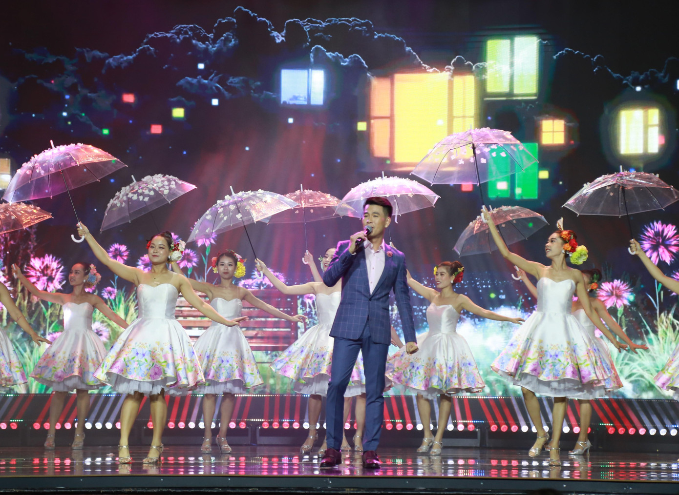 Chương trình văn nghệ tại lễ khai mạc. Chương trình văn nghệ tại lễ khai mạc.