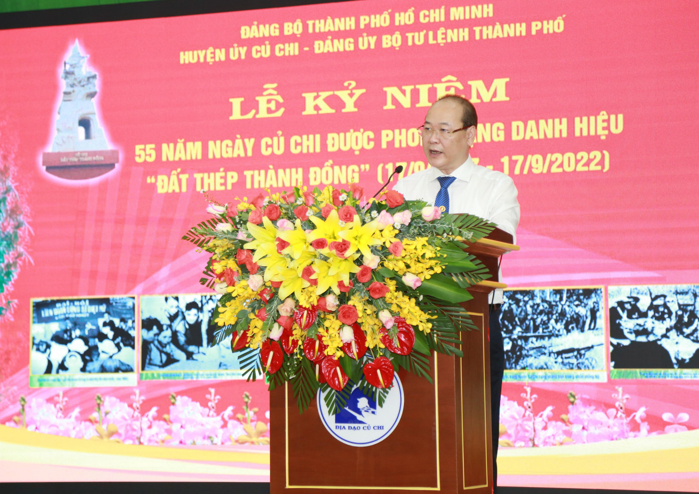 Bí thư Huyện ủy Củ Chi Nguyễn Quyết Thắng phát biểu tại buổi lễ. Bí thư Huyện ủy Củ Chi Nguyễn Quyết Thắng phát biểu tại buổi lễ.