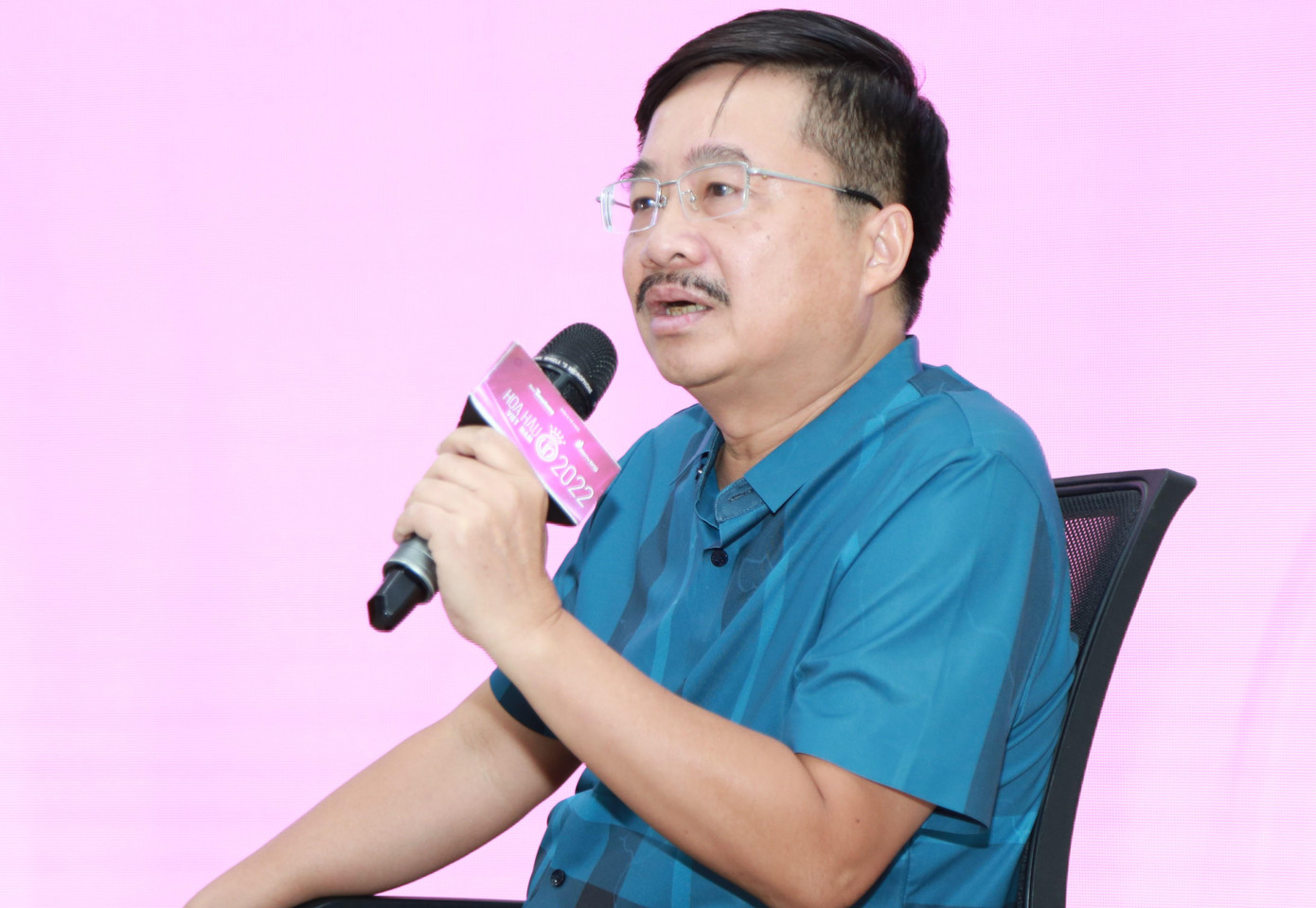 Phát biểu tại chương trình, nhà báo Vũ Tiến – Phó Tổng Biên tập báo Tiền Phong, Phó trưởng Ban tổ chức HHVN 2022 cám ơn sự đồng hành, hỗ trợ của Đại học Công nghệ Hutech và sự có mặt của các bạn sinh viên. Nhà báo Vũ Tiến cho biết là cuộc thi có truyền thống 34 năm tổ chức, báo Tiền Phong, Ban tổ chức HHVN tự hào đây là cuộc thi lâu đời, danh giá và uy tín nhất của Việt Nam. Những năm gần đây phong trào thi hoa hậu đã nở rộ, tuy nhiên với bề dày truyền thống, Ban tổ chức HHVN vẫn luôn duy trì cuộc thi đúng với đẳng cấp, tầm cỡ của một sân chơi cấp quốc gia.