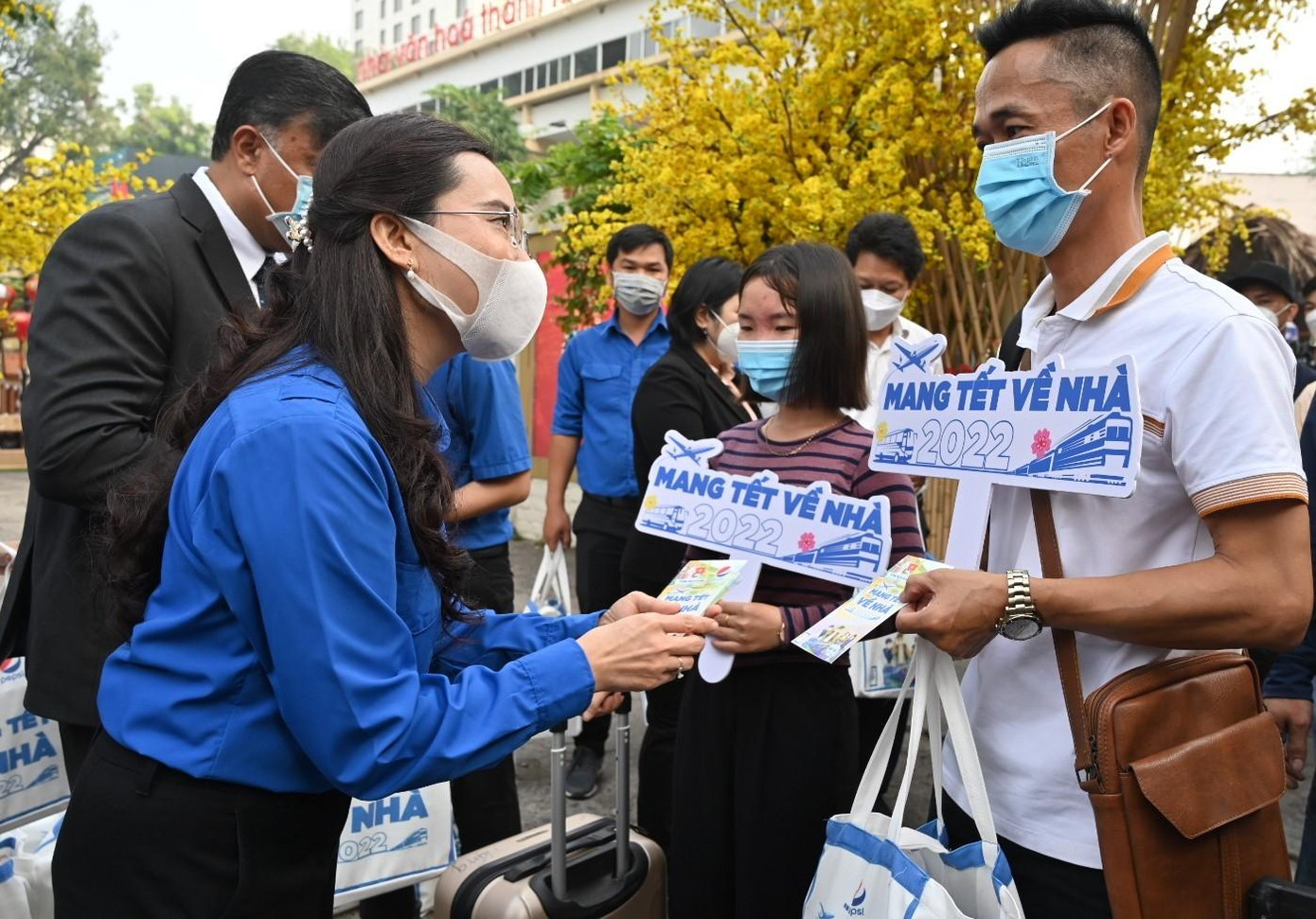 'Mang Tết về nhà' hỗ trợ sinh viên, thanh niên, người lao động về quê đón Tết ảnh 5 'Mang Tết về nhà' hỗ trợ sinh viên, thanh niên, người lao động về quê đón Tết ảnh 5