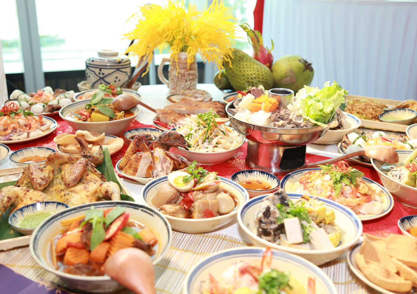 Việt Nam có một nền ẩm thực phong phú, đa dạng, đáp ứng nhu cầu thưởng thức của đông đảo du khách quốc tế và trong nước.