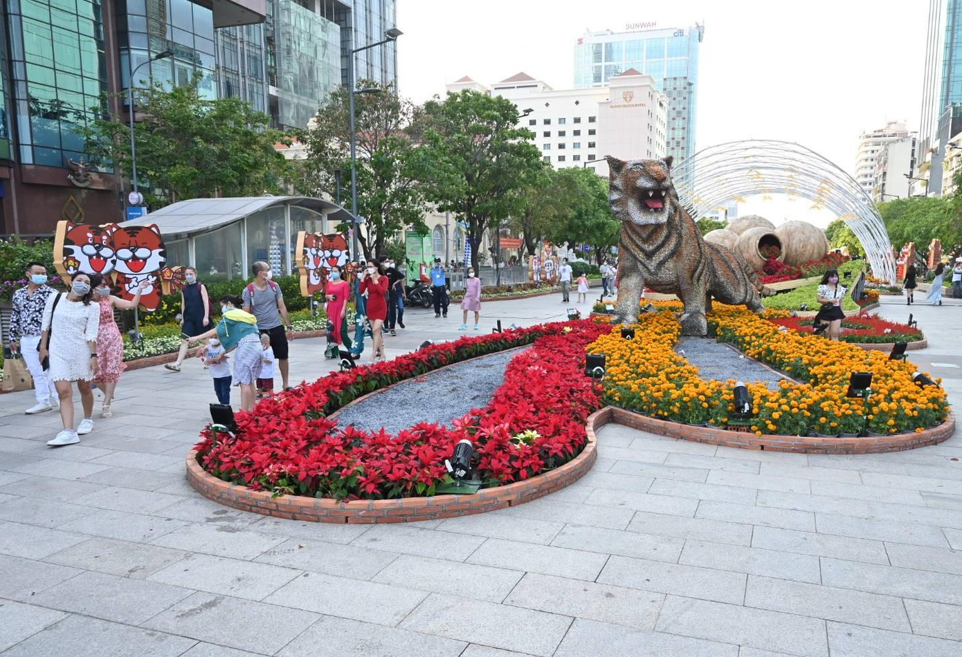 Công trình Đường hoa Nguyễn Huệ Tết Nhâm Dần - Ảnh: Quốc Thanh