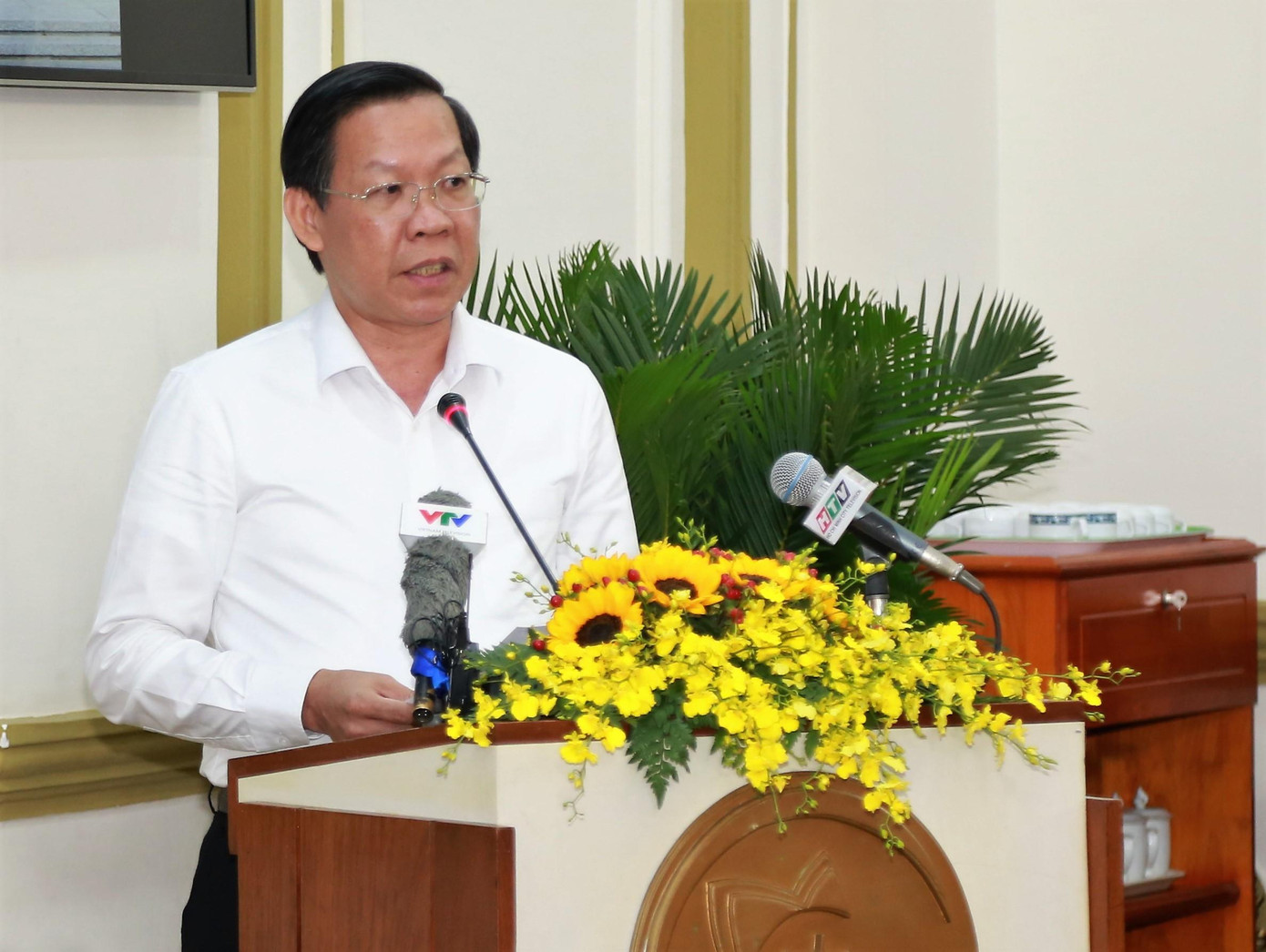 Chủ tịch UBND TPHCM Phan Văn Mãi tổng kết về các nội dung giải trình công tác đầu tư công của thành phố. Chủ tịch UBND TPHCM Phan Văn Mãi tổng kết về các nội dung giải trình công tác đầu tư công của thành phố.