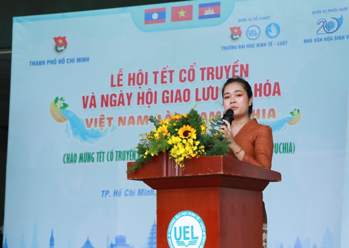 Bạn Sihachack Ammala bày tỏ niềm vui được góp mặt trong ngày hội