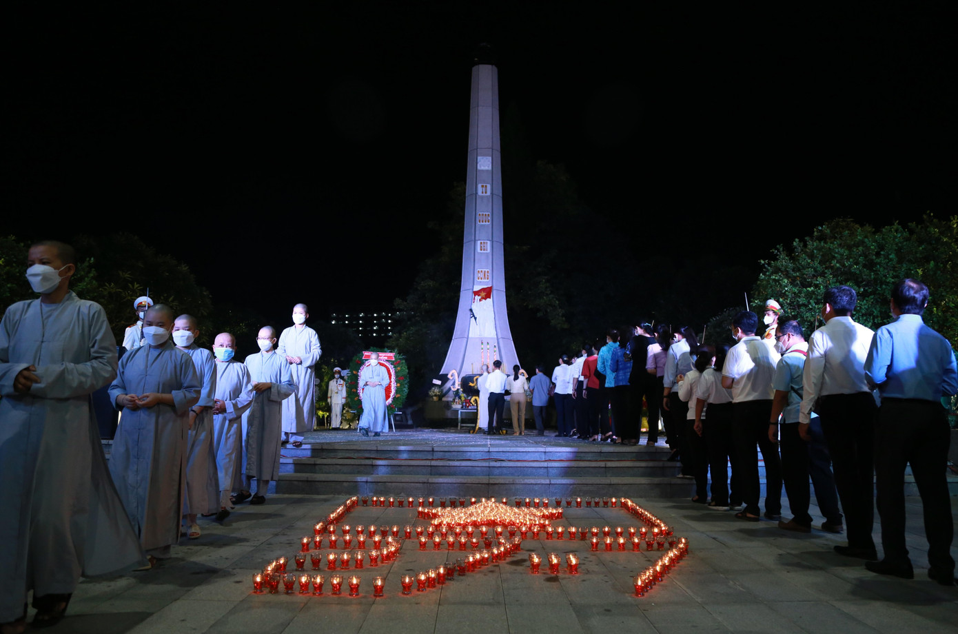 Công trình cải tạo, nâng cấp xây dựng nghĩa trang Liệt sĩ Thủ Đức với tổng kinh phí đầu tư gần 34,7 tỷ đồng vừa được hoàn thành đúng dịp kỷ niệm 75 năm Ngày Thương binh - Liệt sĩ. Ảnh: Ngô Tùng