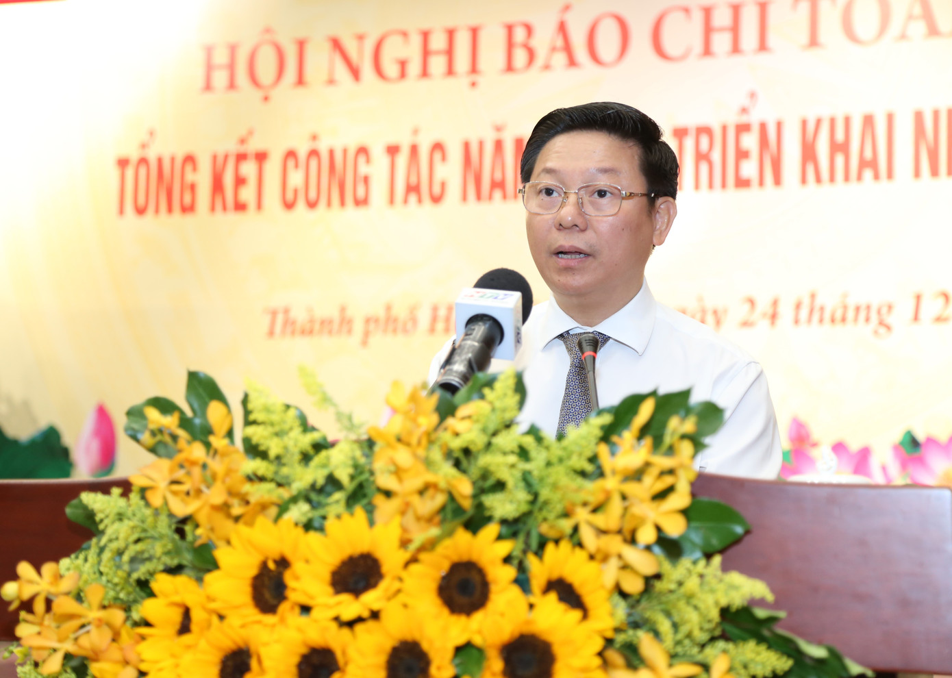 Ông Trần Thanh Lâm, Phó trưởng Ban Tuyên giáo Trung ương tổng kết một số mặt hoạt động của báo chí năm 2022. Ảnh: Ngô Tùng Ông Trần Thanh Lâm, Phó trưởng Ban Tuyên giáo Trung ương tổng kết một số mặt hoạt động của báo chí năm 2022. Ảnh: Ngô Tùng