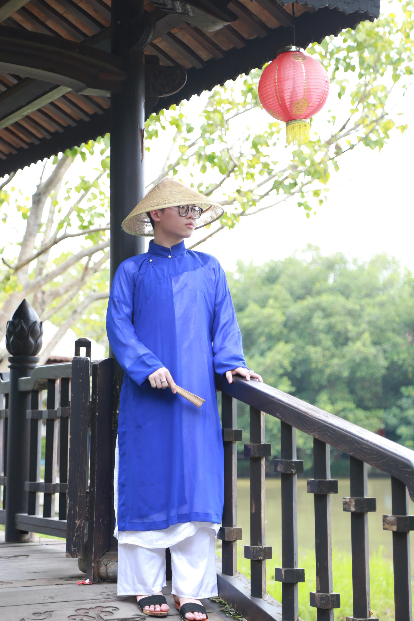 Dịp này, nhiều bạn trẻ chọn đến Bảo tàng Áo dài tại phường Long Phước, thành phố Thủ Đức để tận hưởng bầu không khí trong lành, yên ả tách biệt với còi xe, náo nhiệt thị thành.