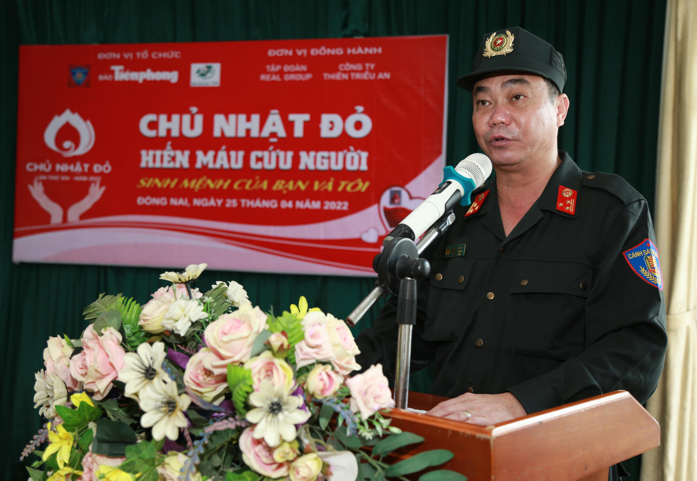 Thượng tá Đặng Tuấn Anh phát biểu tại chương trình. Thượng tá Đặng Tuấn Anh phát biểu tại chương trình.