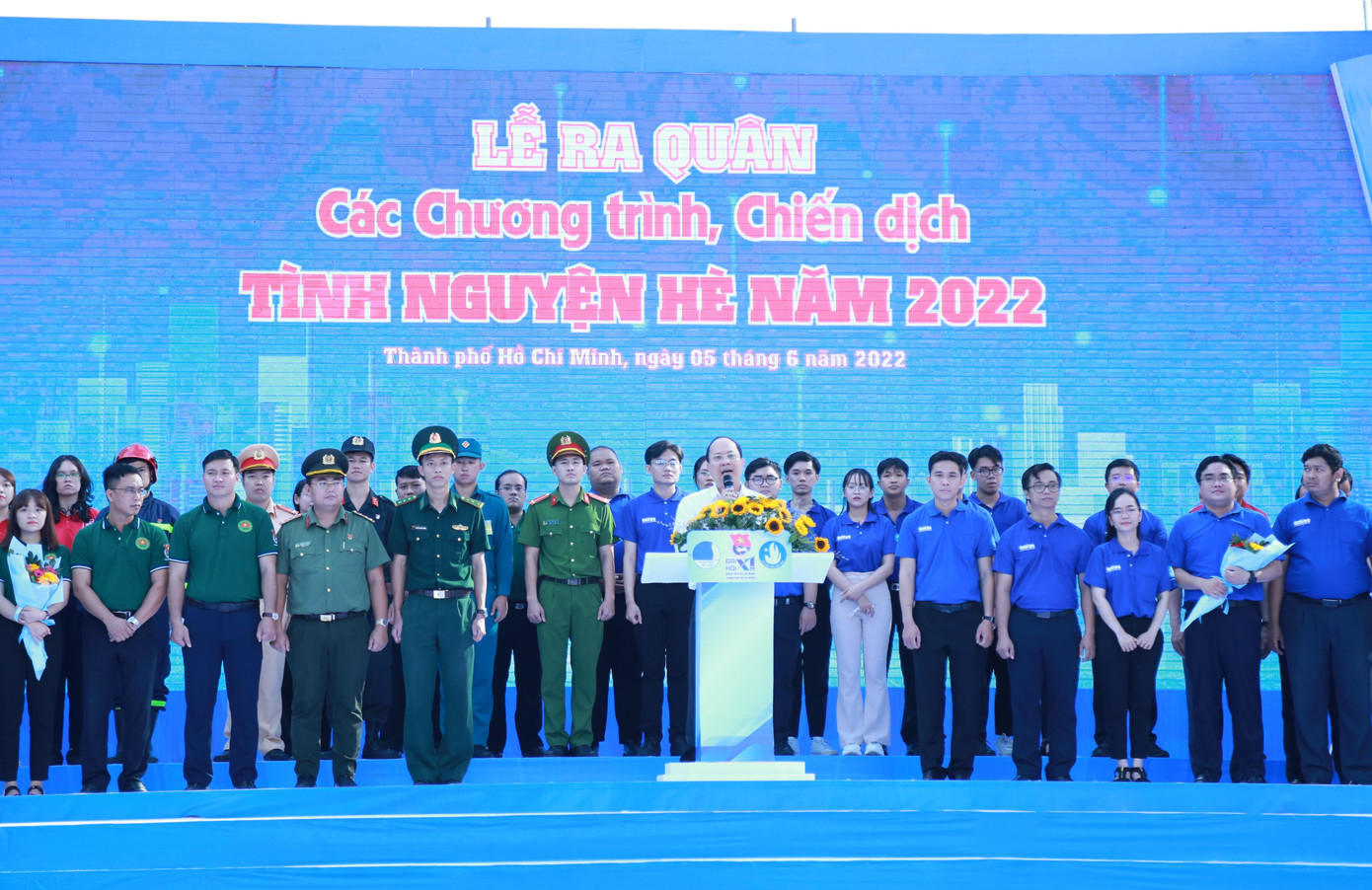 Phó Bí thư Thành ủy TPHCM Nguyễn Hồ Hải dặn dò, chúc các chiến sĩ tình nguyện thực hiện thắng lợi các nội dung đã xác lập.