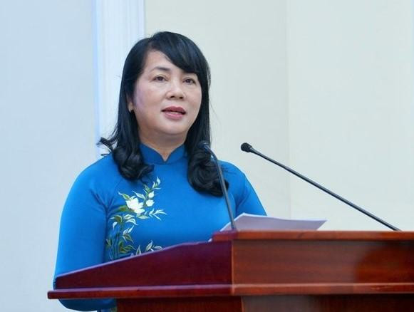 Bà Trần Kim Yến phát biểu nhận nhiệm vụ. Bà Trần Kim Yến phát biểu nhận nhiệm vụ.