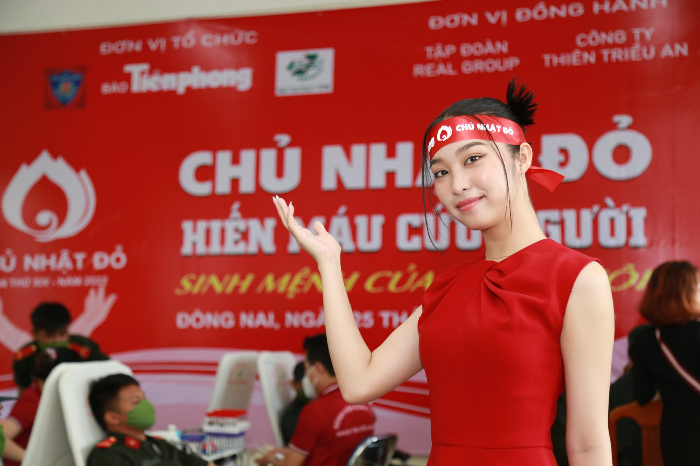 Phương Thảo tích cực đồng hành với các hoạt động cộng đồng gần đây của báo Tiền Phong. Phương Thảo tích cực đồng hành với các hoạt động cộng đồng gần đây của báo Tiền Phong.