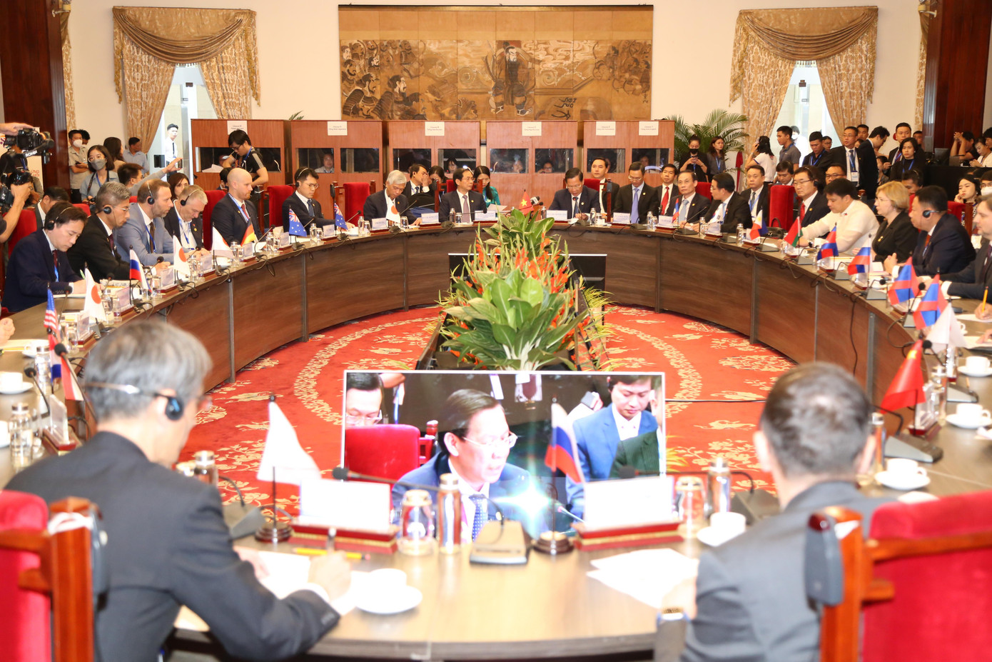 Quang cảnh buổi đối thoại.