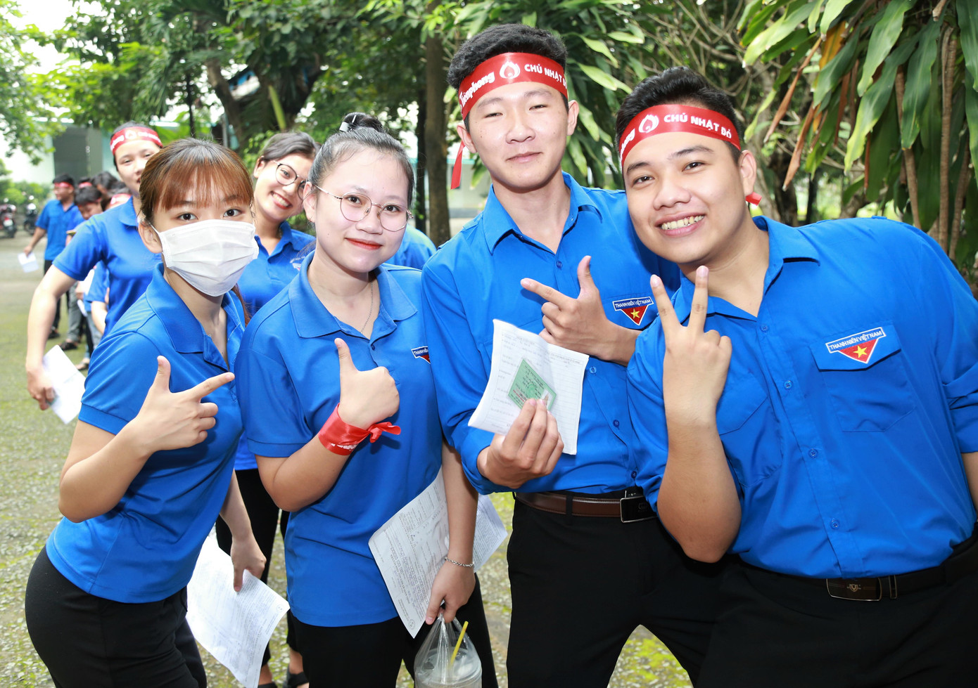 Là cơ sở đào tạo, bồi dưỡng nghiệp vụ về công tác Đoàn - Hội, thanh thiếu niên, Học viện Thanh thiếu niên Việt Nam khuyến khích sinh viên nhà trường mặc áo xanh thanh niên trong các hoạt động học tập, sinh hoạt.
