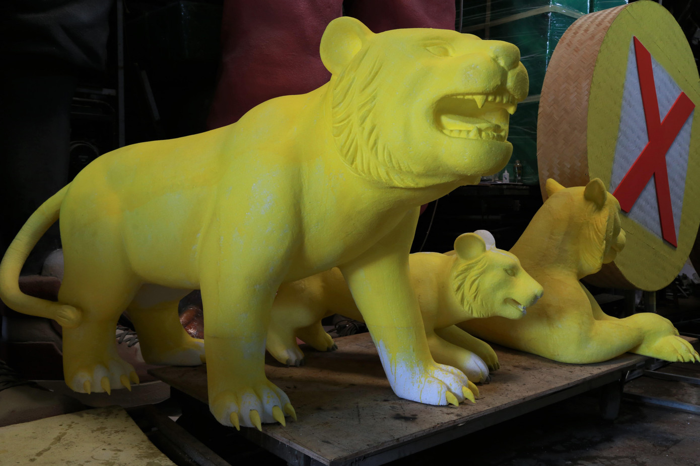 Tùy mỗi vị trí, phân khu chủ đề mà các linh vật hổ được chế tác với các kích cỡ, tạo hình khác nhau cho phù hợp.