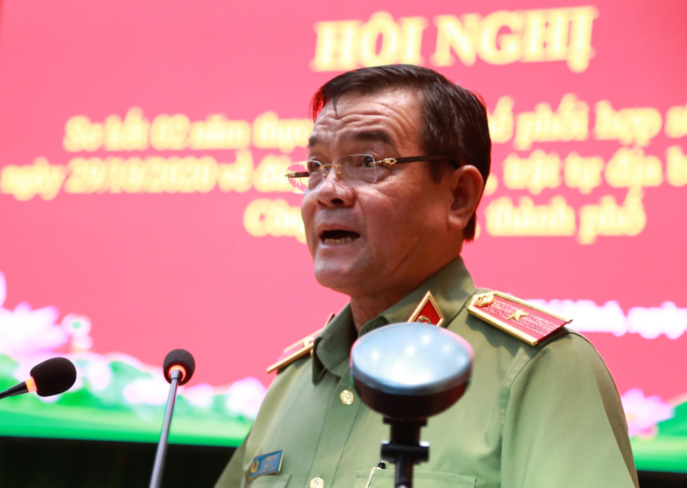 Giám đốc Công an TPHCM Lê Hồng Nam phát biểu khai mạc hội nghị. Ảnh: Ngô Tùng