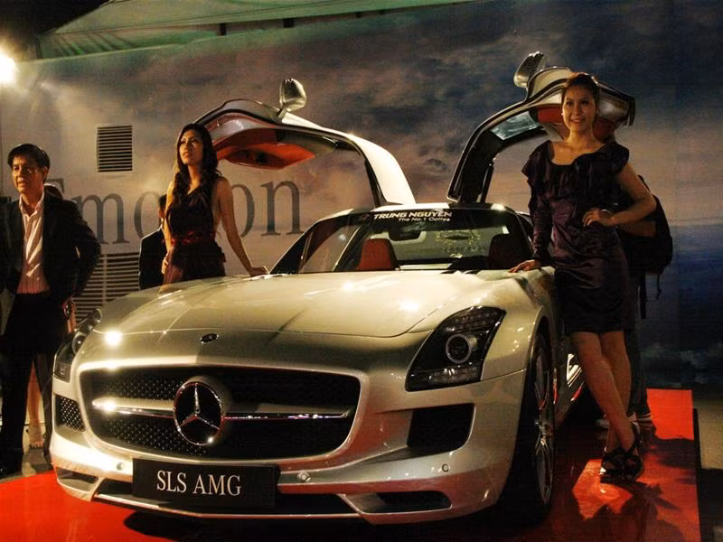 SLS AMG duy nhất tại VN có giá trên 8.4 tỷ đồng (444.000 USD) - ảnh Hữu Vinh
