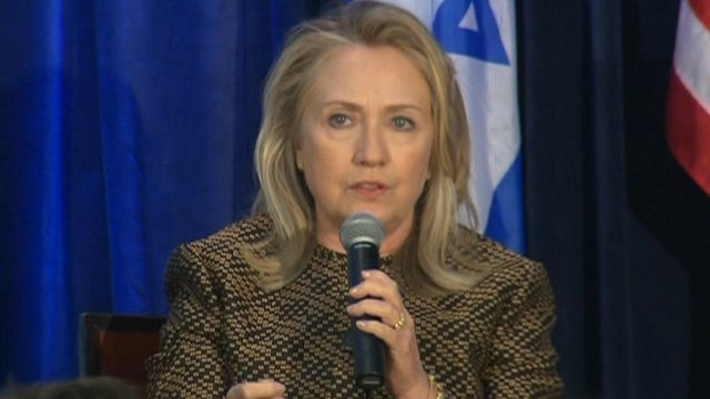 Ngoại trưởng Mỹ Hillary Clinton lên tiếng việc Nga đưa máy bay chiến đấu sang Syria