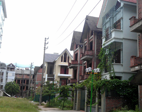 Chủ đầu tư để khách hàng tự hoàn thiện nhằm hạ giá thành dự án