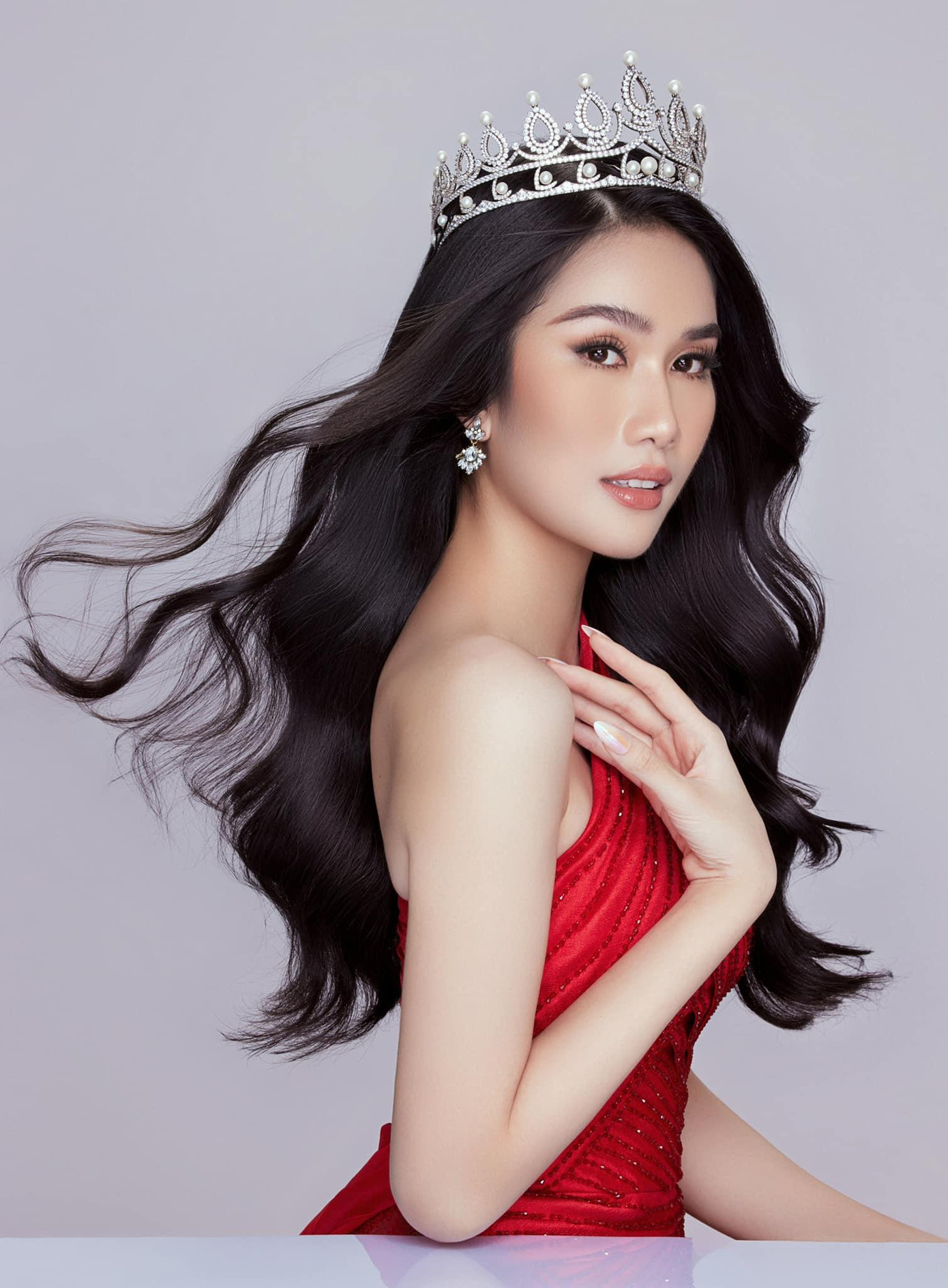 Phương Anh đang tràn đầy tinh thần quyết tâm để chuẩn bị cho Hoa hậu Quốc tế 2022.