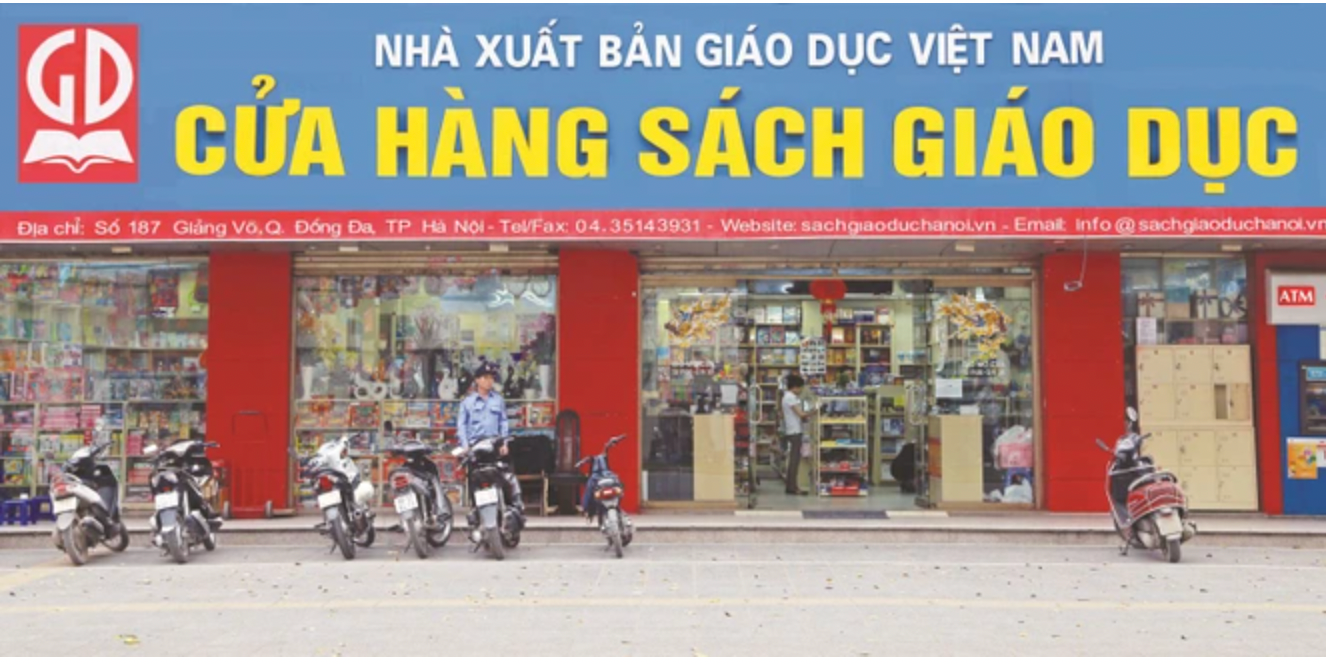 Học sinh phải mua SGK giá cao hơn quy định cả trăm tỷ đồng. Học sinh phải mua SGK giá cao hơn quy định cả trăm tỷ đồng.
