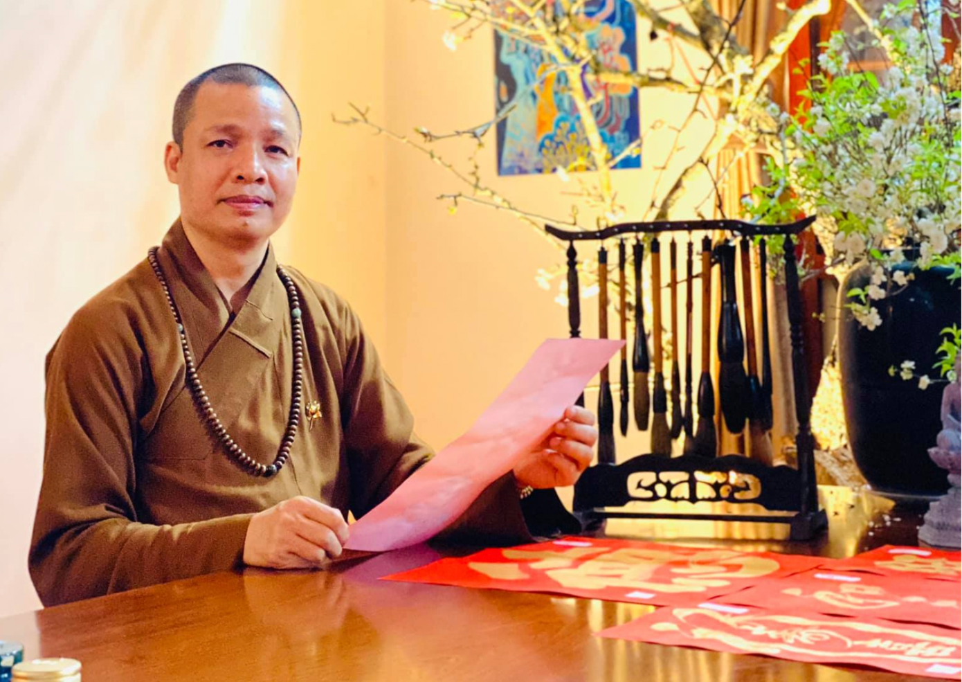 Thượng toạ Thích Minh Quang, Phó trụ trì chùa Bái Đính và chùa Tam Chúc.