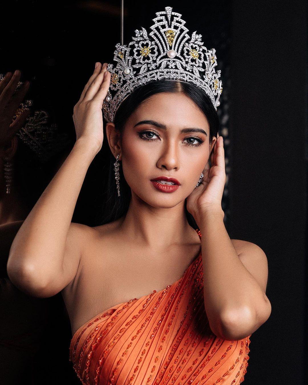 Người đẹp Myanmar Thuzar Wint Lwin - top 21 Miss Universe 2020.