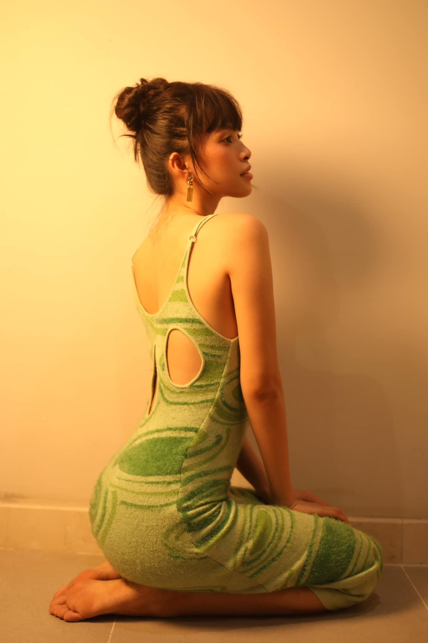 Nhan sắc của Hoa hậu Việt Nam 2018 được nhận xét ngày càng xinh đẹp và quyến rũ.