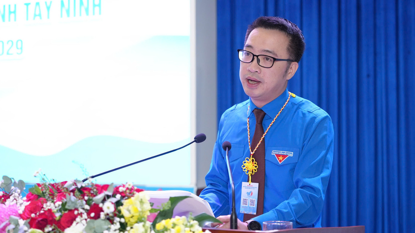 Anh Nguyễn Tường Lâm phát biểu chỉ đạo tại Đại hội Hội LHTN Việt Nam tỉnh Tây Ninh sáng nay 10/10. Ảnh: Minh Phú