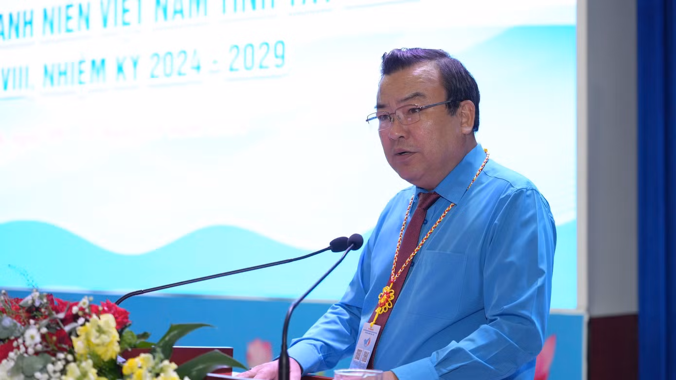 Ông Phạm Hùng Thái, Phó Bí thư Thường trực Tỉnh ủy, Trưởng đoàn Đại biểu Quốc hội tỉnh Tây Ninh phát biểu tại Đại hội Hội LHTN Việt Nam sáng 10/10. Ảnh: Minh Phú.