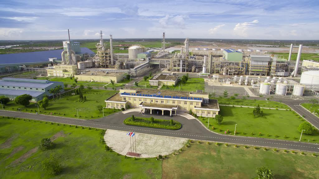 Công ty CP Phân bón Dầu khí Cà Mau bị xử phạt gần 60 triệu đồng. Công ty CP Phân bón Dầu khí Cà Mau bị xử phạt gần 60 triệu đồng.