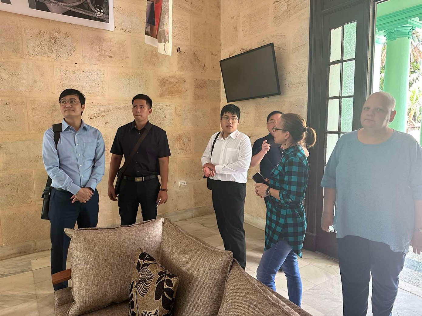 Đoàn công tác của T.Ư Đoàn làm việc tại Trung tâm Nghiên cứu thanh niên. Đoàn công tác của T.Ư Đoàn làm việc tại Trung tâm Nghiên cứu thanh niên.